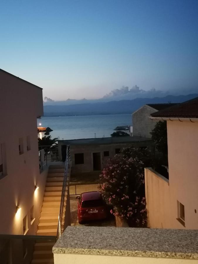 Antolak Apartment Vir