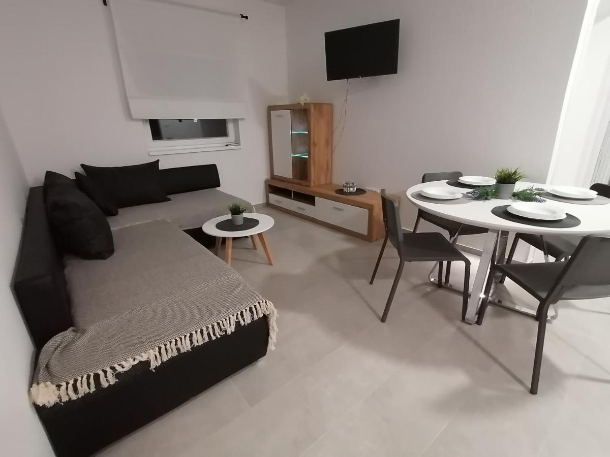 Antolak Apartment *